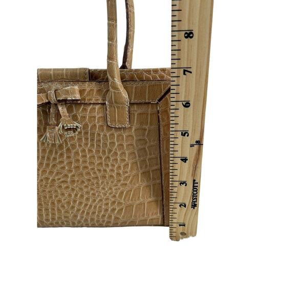 Liz Claiborne Faux Croc Tan Small Top Handle Bag - Picture 7 of 9